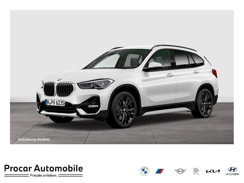 Weiß Gebraucht 2020 BMW X1 Sport Line SUV | 20.980 € (Guter Preis) - Bild 1/2