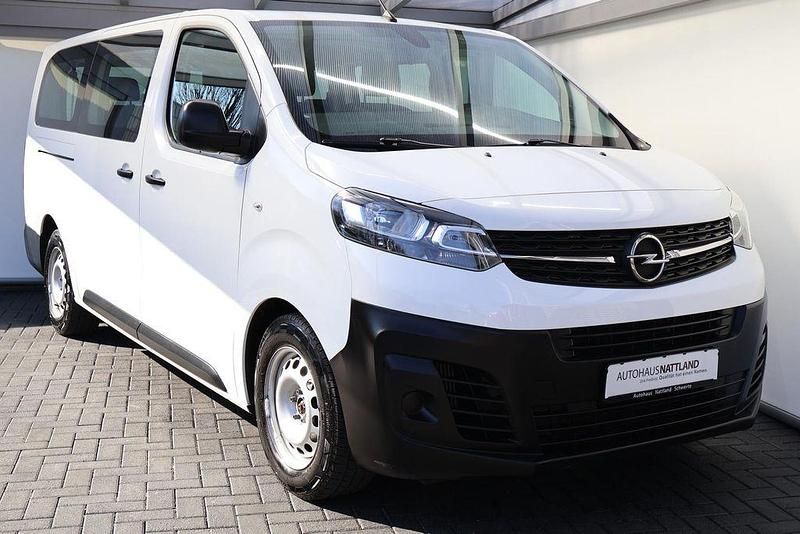 Gebraucht Opel Vivaro 120 PS (88 kW) 2021 Weiß Van / Kleinbus
