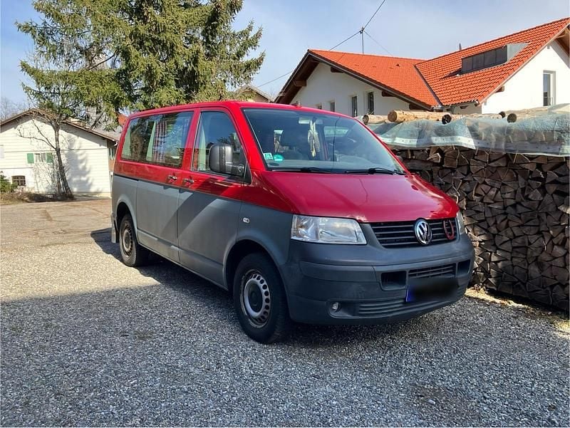 Gebraucht VW T5 2009 Rot Van