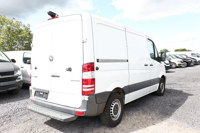 Arktikweiß arktikweiß arktikweiß Gebraucht 2018 Mercedes Sprinter Van | 24.490 € (Fairer Preis) - Bild 1/4