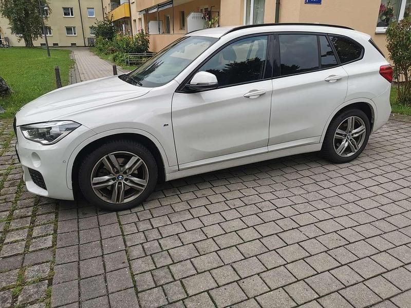 Weiß Gebraucht 2016 BMW X1 M Sport SUV | 12.950 € (Teuer) - Bild 1/4