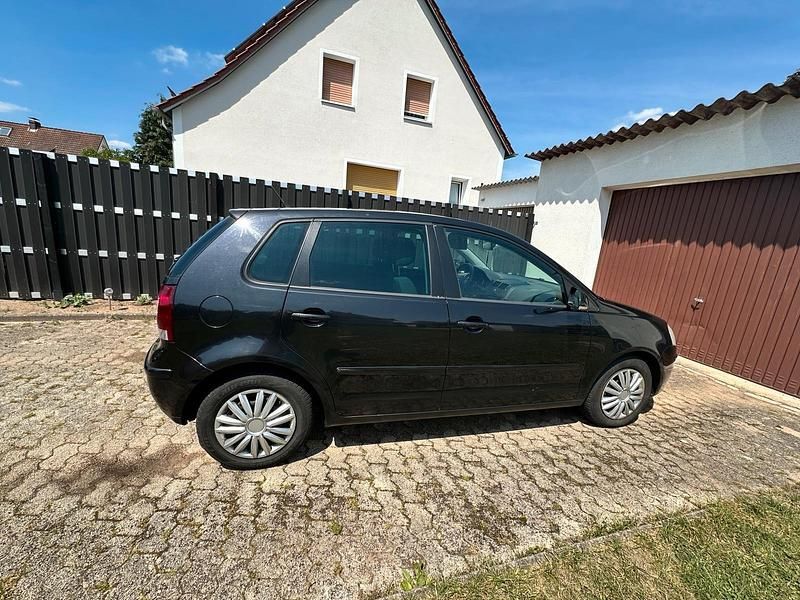 Gebraucht VW Polo 80 PS (58 kW) 2006 Schwarz Kleinwagen