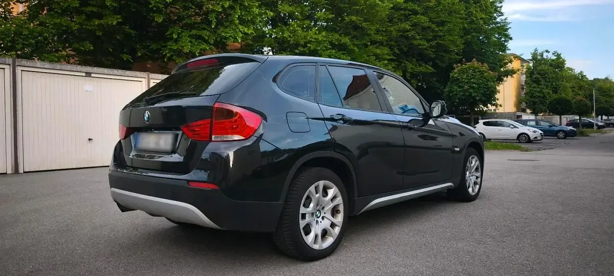 Gebraucht BMW X1 2012 Schwarz SUV