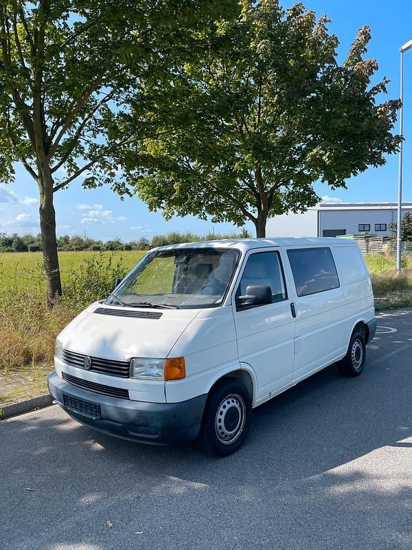 Weiß Gebraucht 2000 VW T4 Van | 5.800 € - Bild 1/4