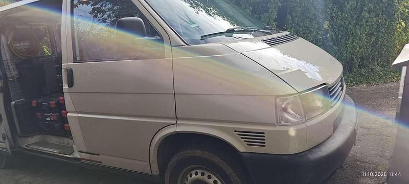 Gebraucht VW Caravelle 116 PS (85 kW) 1996 Weiß Van / Kleinbus