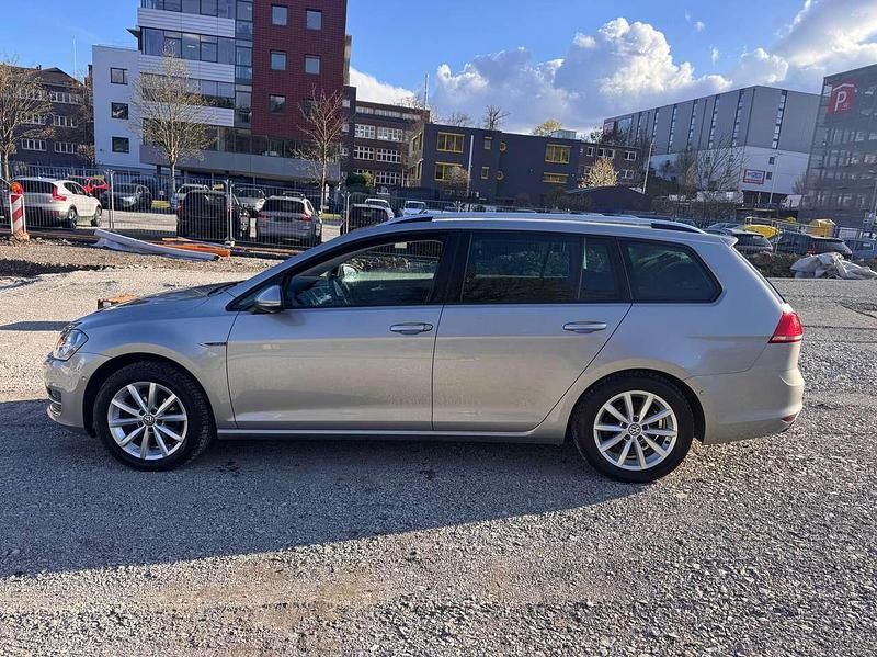 Gebraucht VW Golf VII LOUNGE 150 PS (110 kW) 2015 Grau Kombi