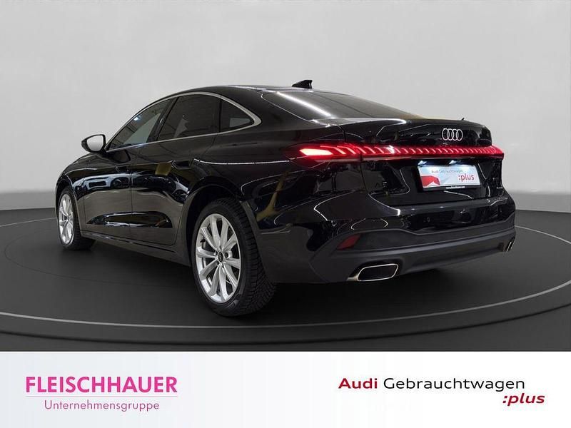 Gebraucht Audi A5 Ambiente 204 PS (150 kW) 2025 Schwarz Limousine