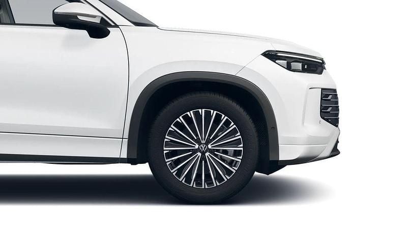 Gebraucht VW Tayron Elegance 193 PS (141 kW) 2025 Oryxweiß perlmutteffekt (metallic) SUV