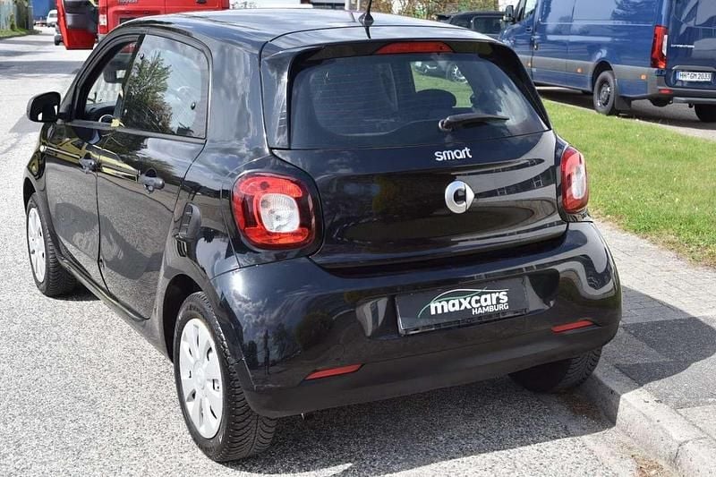Usado Smart ForFour 71 HP (52 kW) 2019 Preto Citadino