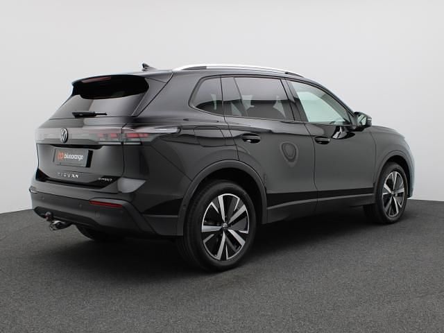 Gebraucht VW Tiguan 204 PS (150 kW) 2025 Schwarz SUV