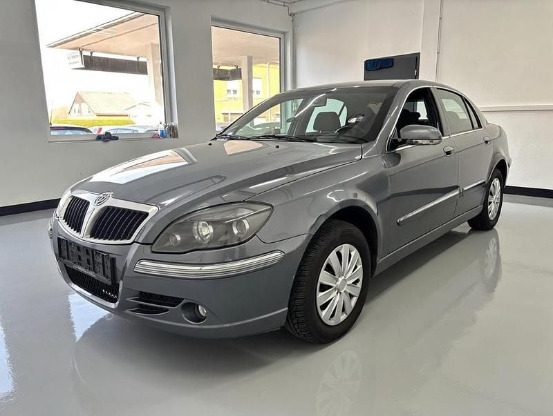 Gebraucht Brilliance BS4 101 PS (74 kW) 2009 Grau Limousine