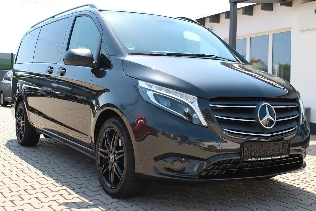 Gebraucht Mercedes Vito 237 PS (174 kW) 2021 Grau Van