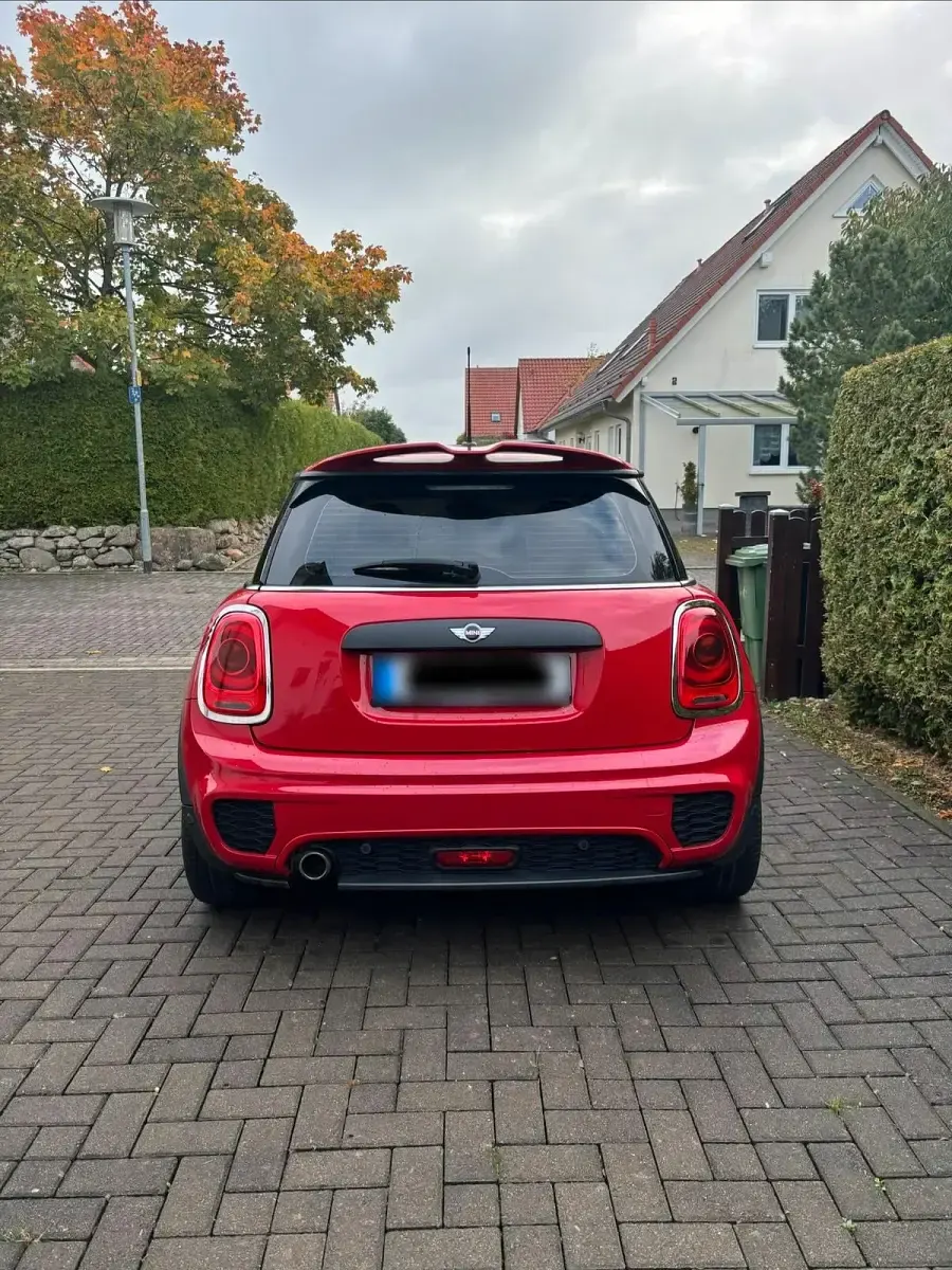 Gebraucht Mini John Cooper Works 102 PS (75 kW) 2018 Rot Kleinwagen