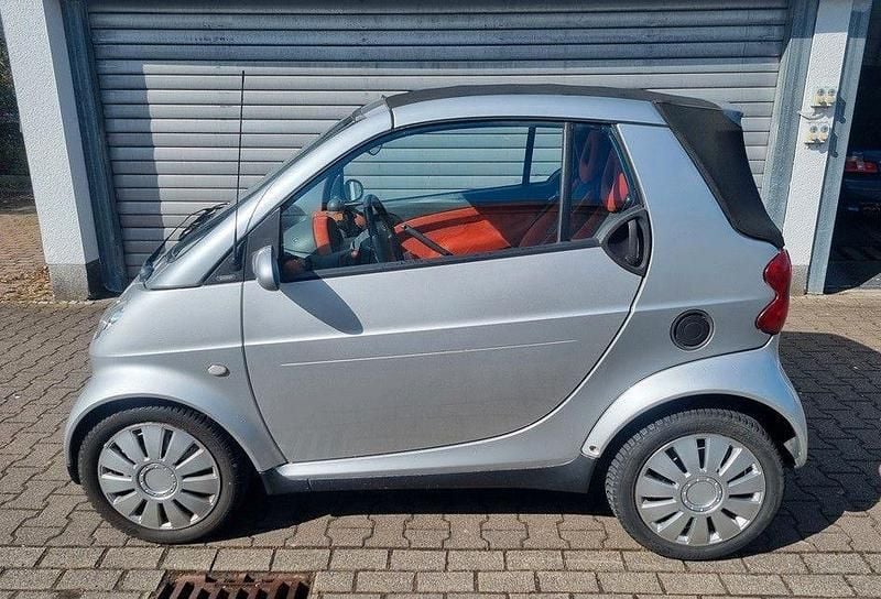 Gebraucht Smart ForTwo Cabrio Passion 61 PS (44 kW) 2003 Silber Cabrio
