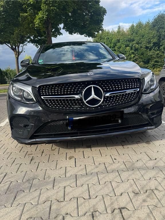 Schwarz Gebraucht 2017 Mercedes GLC43 AMG AMG Coupé | 29.990 € (Fairer Preis) - Bild 1/4