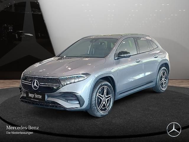 Mountain grau Gebraucht 2023 Mercedes EQA300 AMG SUV | 32.490 € (Superpreis) - Bild 1/4