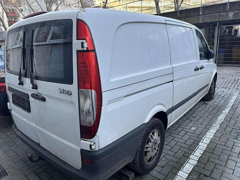 Second-hand Mercedes Vito 136 CP (100 kW) 2011 Alb Van