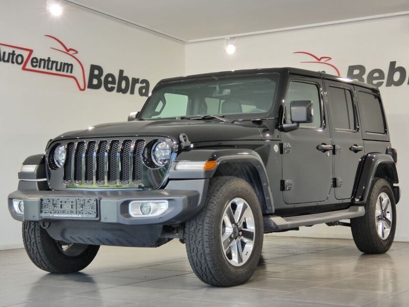 Black clear coat Gebraucht 2018 Jeep Wrangler Sahara SUV | 34.900 € (Superpreis) - Bild 1/4