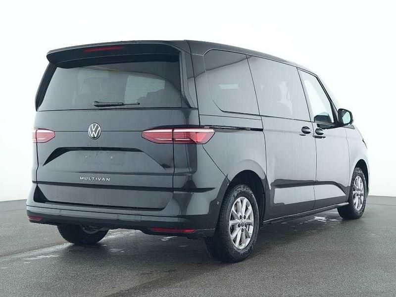 Używany VW T7 Basis 150 KM (110 kW) 2025 Czarny Van