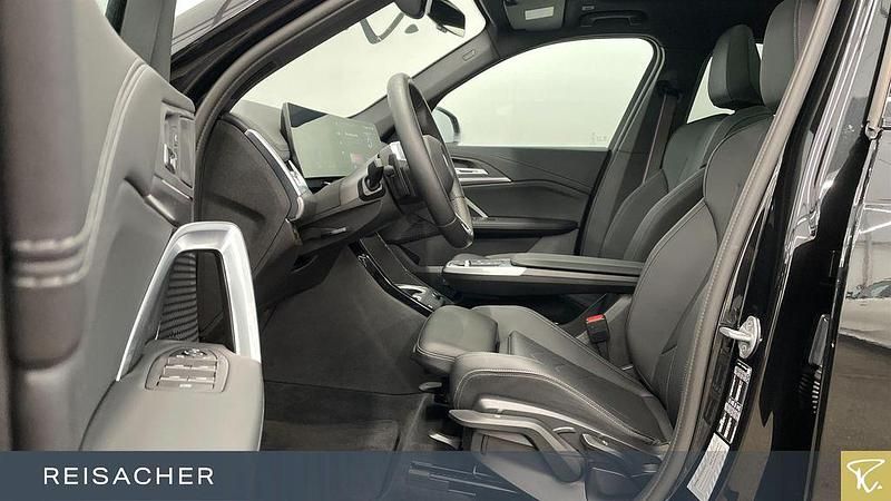 Gebraucht BMW X1 Luxury Line 136 PS (100 kW) 2025 Saphirschwarz metallic SUV