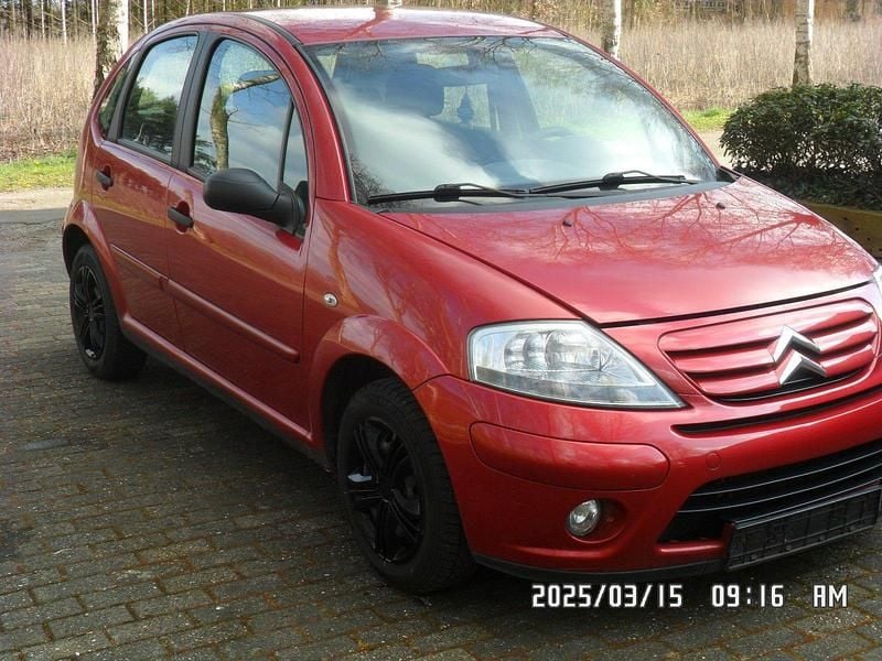 Gebraucht Citroën C3 Comfort 68 PS (50 kW) 2005 Rot Kleinwagen