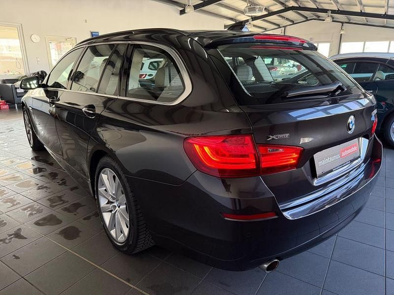 Gebraucht BMW 535 313 PS (230 kW) 2016 Grau Limousine