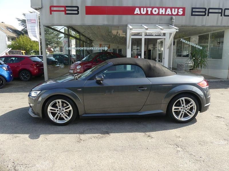 Grau Gebraucht 2015 Audi TT Roadster Sport Cabrio | 19.890 € (Fairer Preis) - Bild 1/4