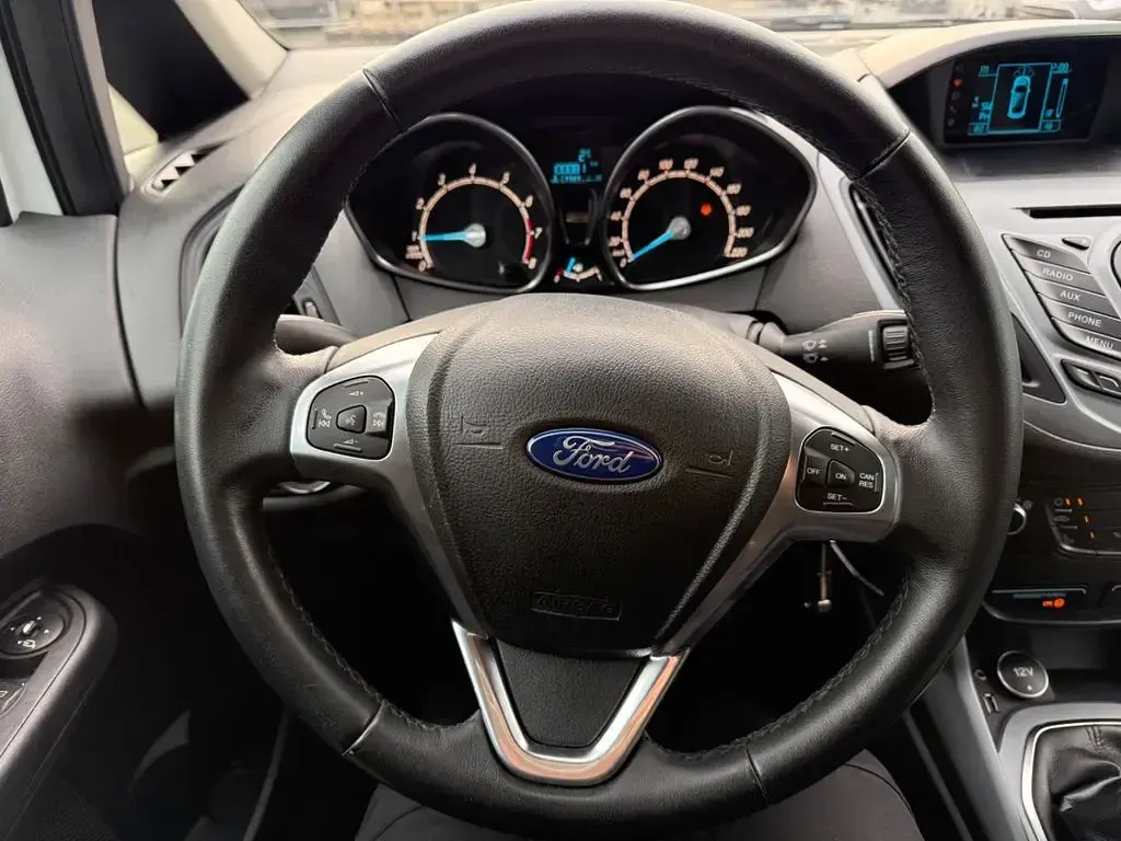 Gebraucht Ford B-MAX 101 PS (74 kW) 2014 Schwarz Van / Kleinbus
