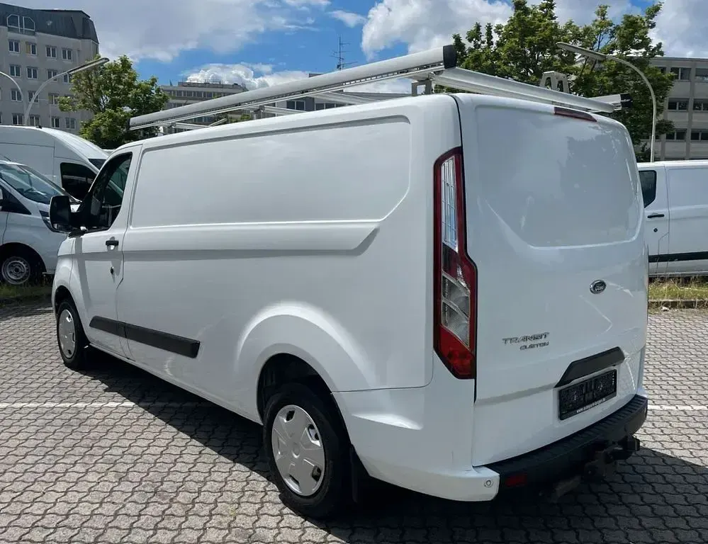 Gebraucht Ford Transit Custom 105 PS (77 kW) 2021 Weiß Van / Kleinbus