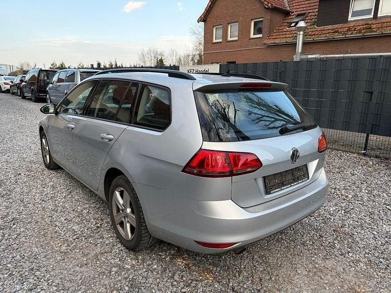 Gebraucht VW Golf VII 110 PS (80 kW) 2016 Silber Kombi