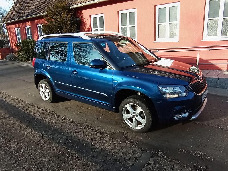 Blau Gebraucht 2015 Skoda Yeti SUV | 10.300 € (Fairer Preis) - Bild 1/4