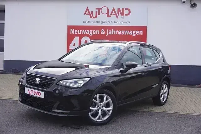 Gebraucht Seat Arona FR 110 PS (80 kW) 2022 Mitternachts schwarz metallic (metallic) SUV