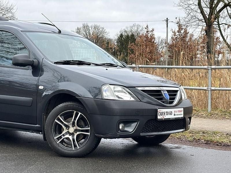 Gebraucht Dacia Logan MCV Lauréate 105 PS (77 kW) 2008 Grau Kombi