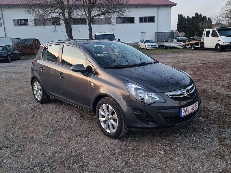 Second-hand Opel Corsa Active 87 CP (63 kW) 2013 Gri Hatchback