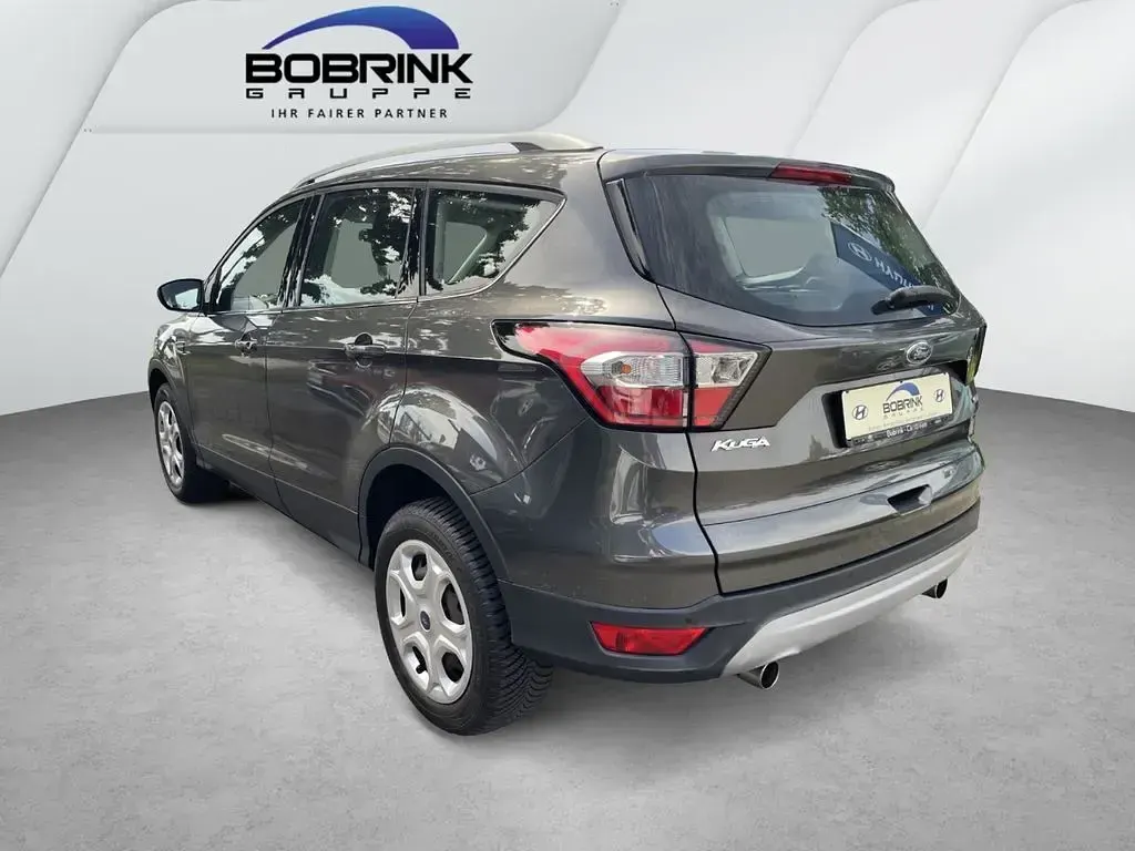 Gebraucht Ford Kuga Cool & Connect 150 PS (110 kW) 2017 Grau SUV
