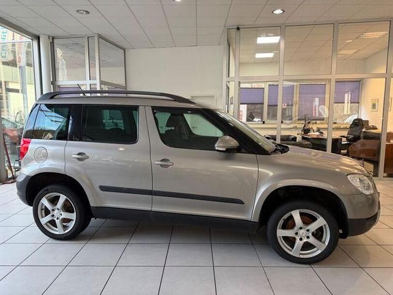 Gebraucht Skoda Yeti Plus Edition 122 PS (89 kW) 2011 Beige SUV