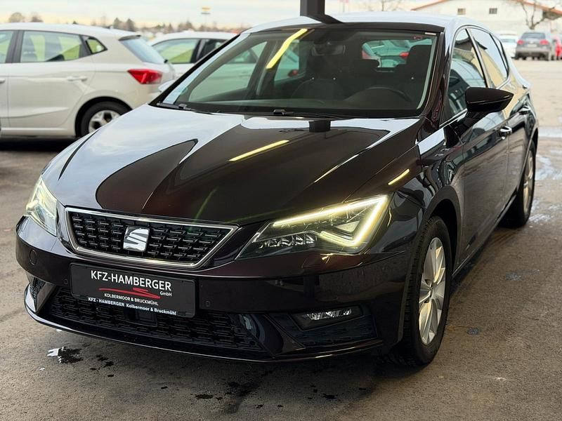 Usata Seat Leon Style 110 CV (80 kW) 2017 Viola Berlina
