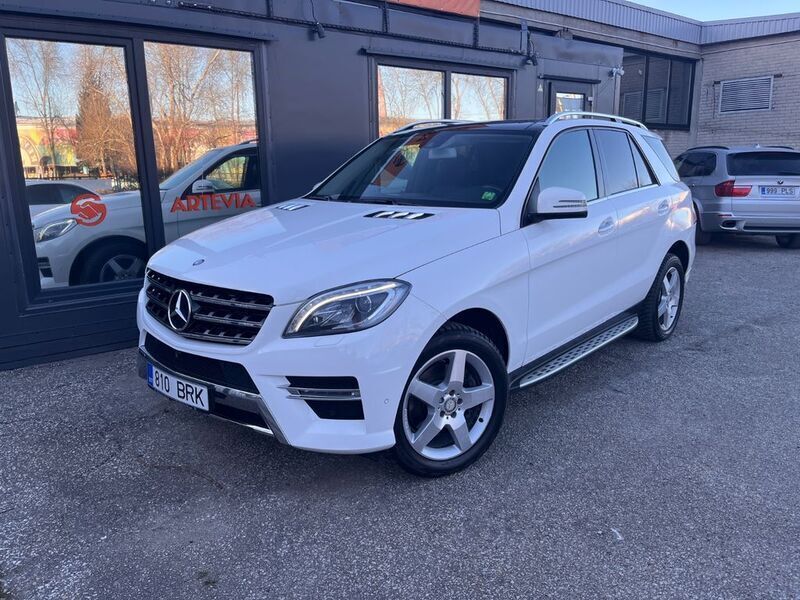 Weiß Gebraucht 2014 Mercedes ML350 SUV | 19.900 € (Superpreis) - Bild 1/4