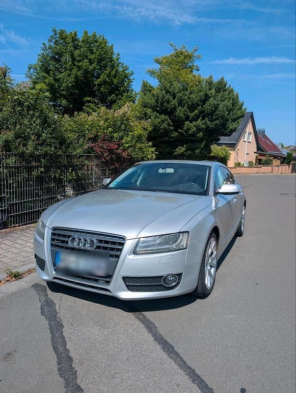 Silber Gebraucht 2009 Audi A5 Sportback Kleinwagen | 7.200 € (Fairer Preis) - Bild 1/4