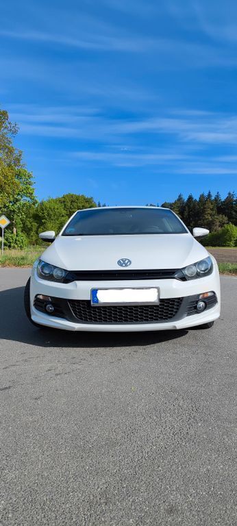 Weiß Gebraucht 2013 VW Scirocco Coupé | 12.500 € (Fairer Preis) - Bild 1/4