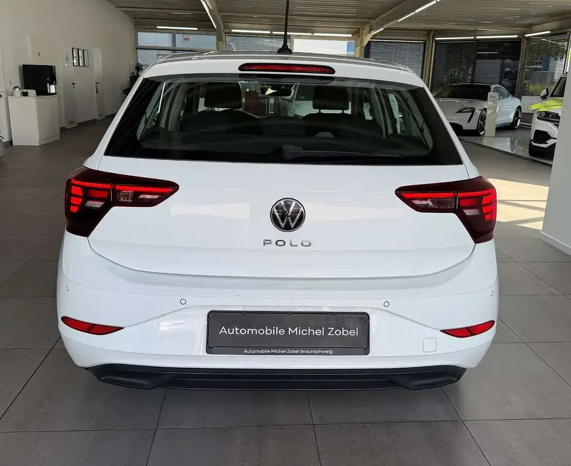 Gebraucht VW Polo IQ Drive 95 PS (69 kW) 2022 Weiß Kleinwagen