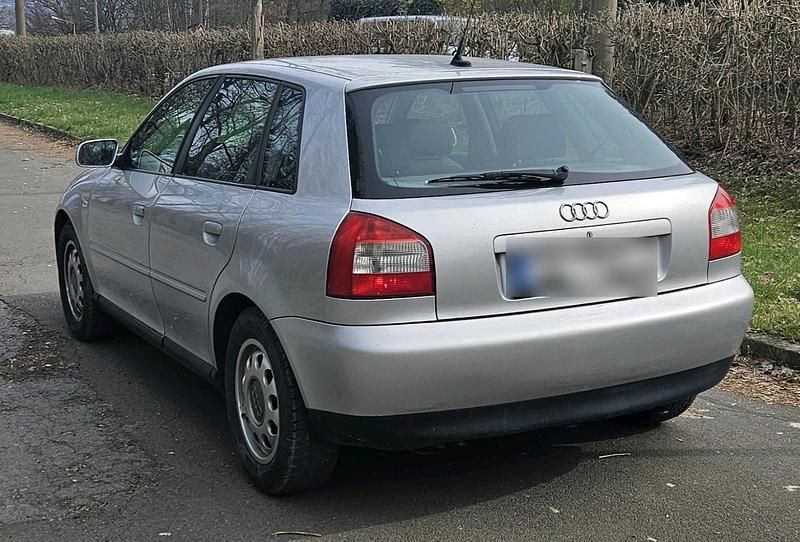 Gebraucht Audi A3 102 PS (75 kW) 2002 Grau Kleinwagen
