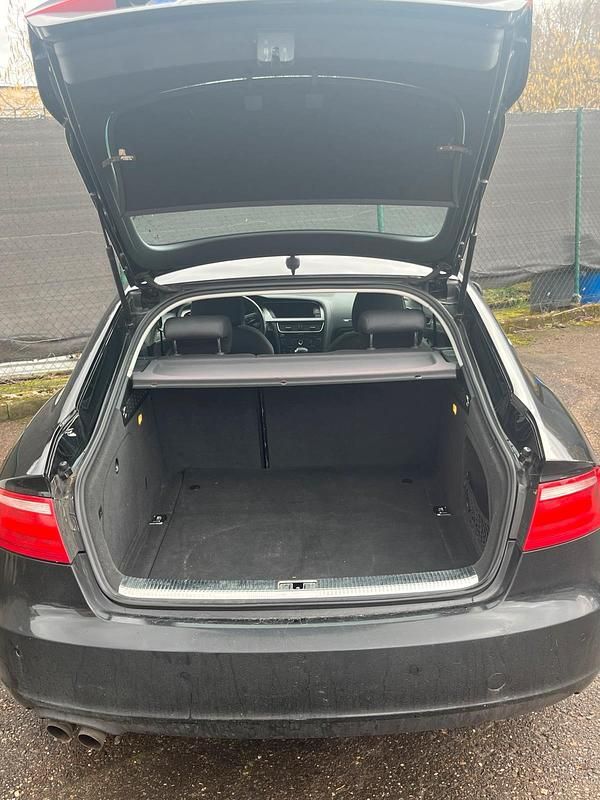 Gebraucht Audi A5 Sportback 170 PS (125 kW) 2011 Schwarz Kleinwagen