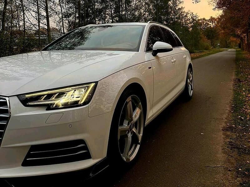 Gebraucht Audi A4 S-Line 190 PS (139 kW) 2018 Weiß Kombi