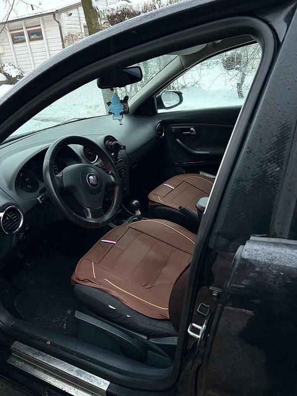 Gebraucht Seat Ibiza Comfort 101 PS (74 kW) 2006 Schwarz Kleinwagen