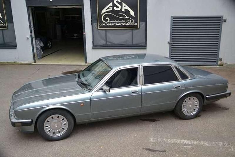 Gebraucht Jaguar XJ12 Sovereign 311 PS (228 kW) 1994 Grau Limousine