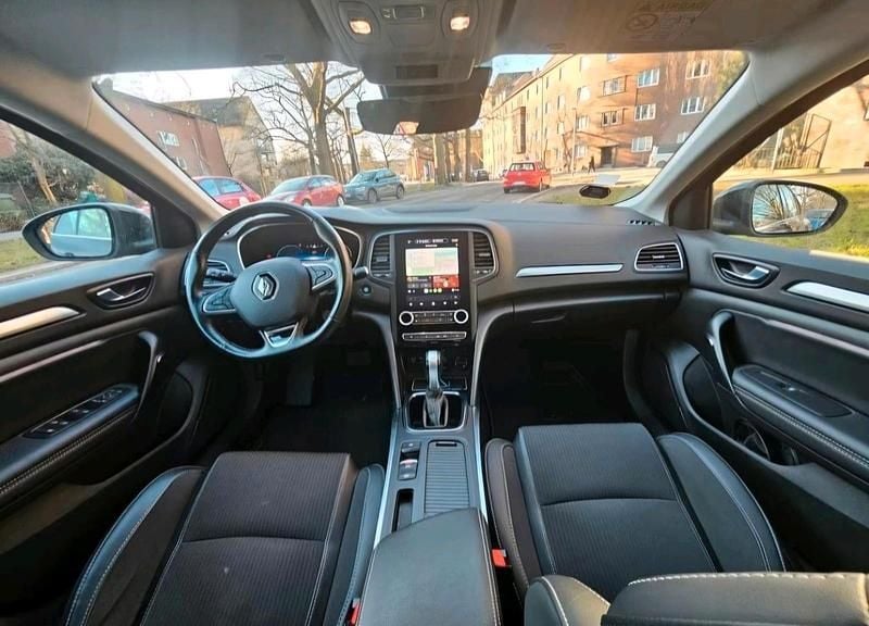 Gebraucht Renault Megane E-Tech Techno 160 PS (117 kW) 2021 Schwarz Kombi