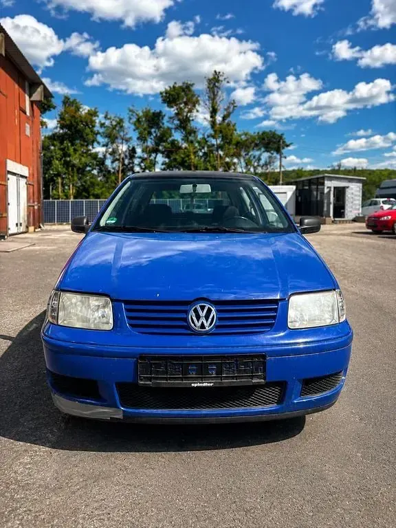 Gebraucht VW Polo Basis 60 PS (44 kW) 2000 Blau Limousine