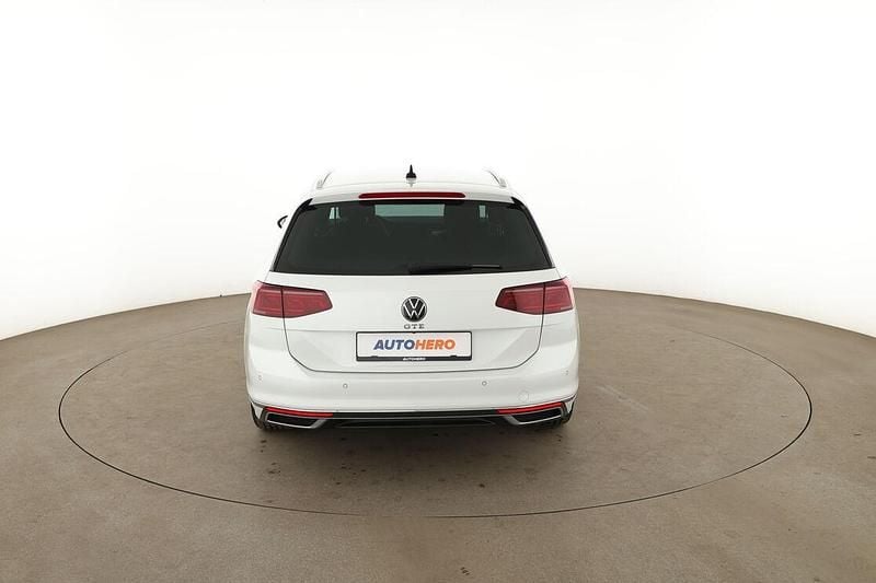 Gebraucht VW Passat GTE 2020 Weiß Kombi
