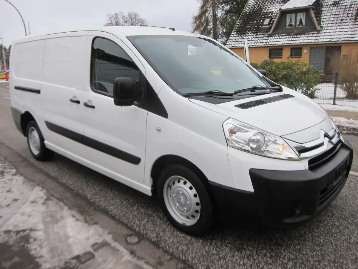 Usado Citroën Jumpy 128 HP (94 kW) 2016 Branco Monovolume